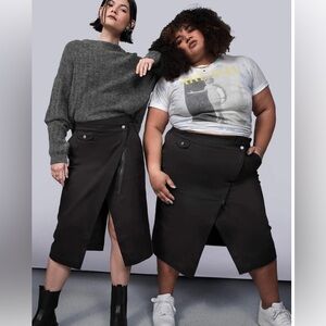 Wildfang Essential Cotton Twill Utility Wrap Skirt